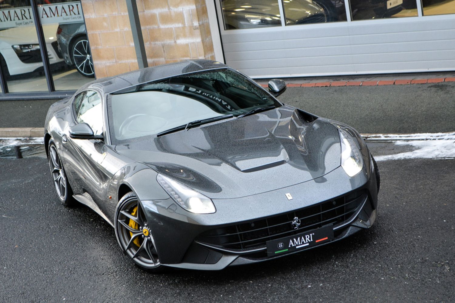 FERRARI F12 BERLINETTA COUPE 2dr Auto