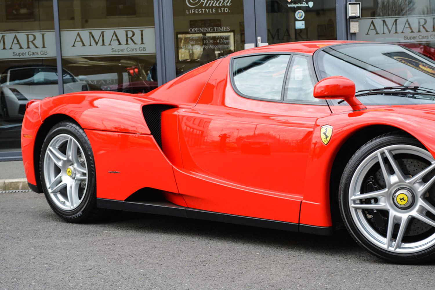 FERRARI Enzo Coupe