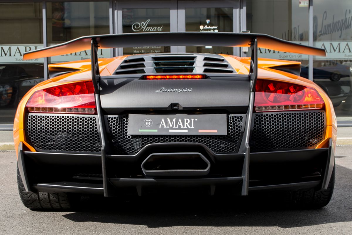 LAMBORGHINI Murcielago LP670-4 SV Superveloce