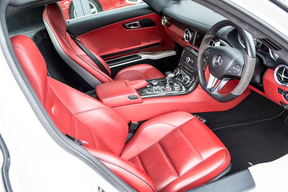 MERCEDES-BENZ SLS SLS 63 AMG Coupe Auto