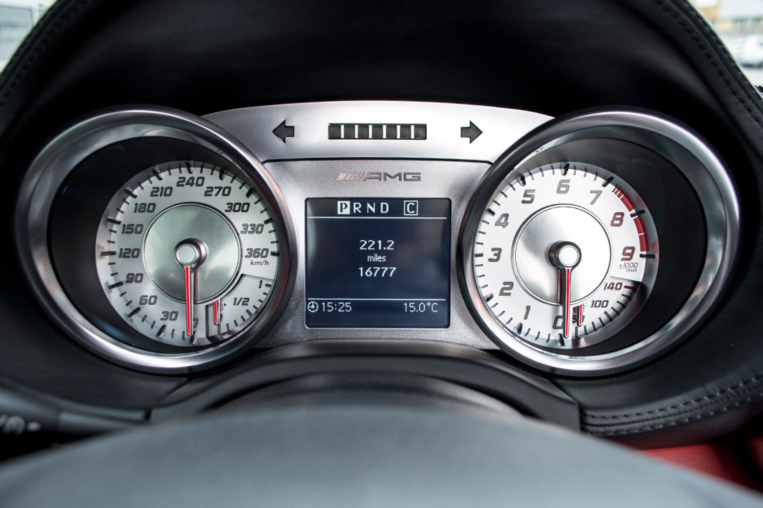 MERCEDES-BENZ SLS SLS 63 AMG Coupe Auto