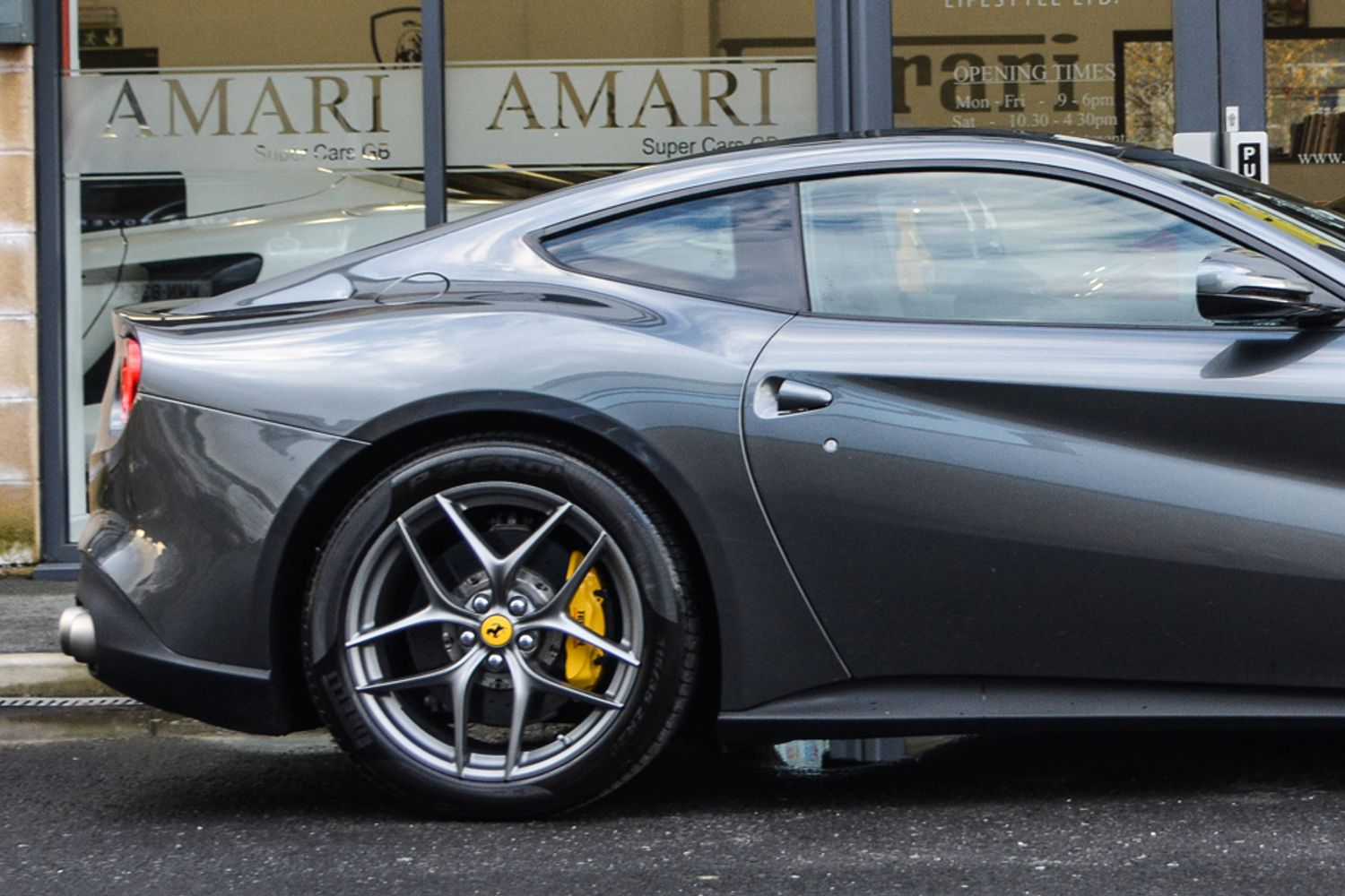 FERRARI F12 BERLINETTA COUPE 2dr Auto