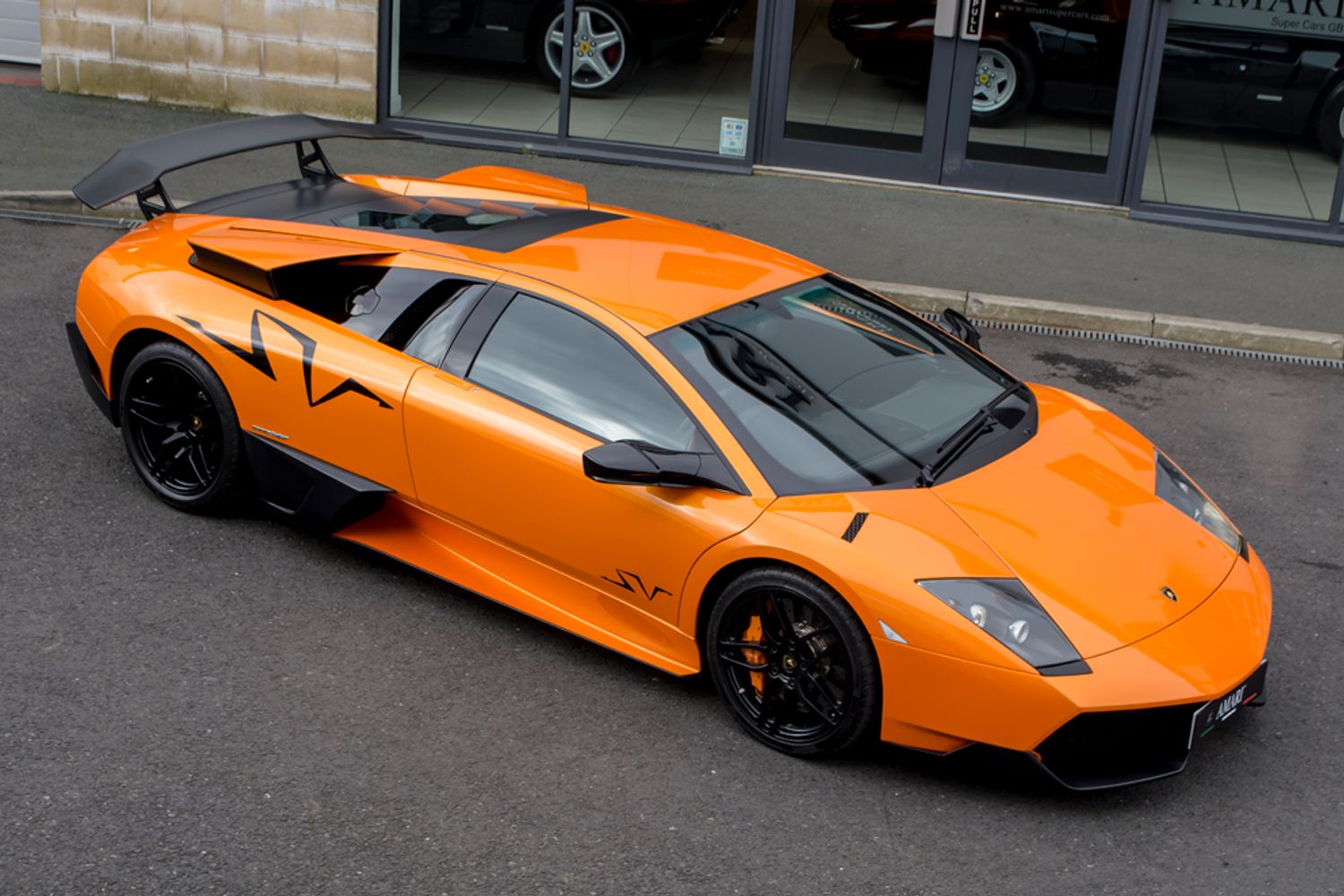 LAMBORGHINI Murcielago LP670-4 SV Superveloce