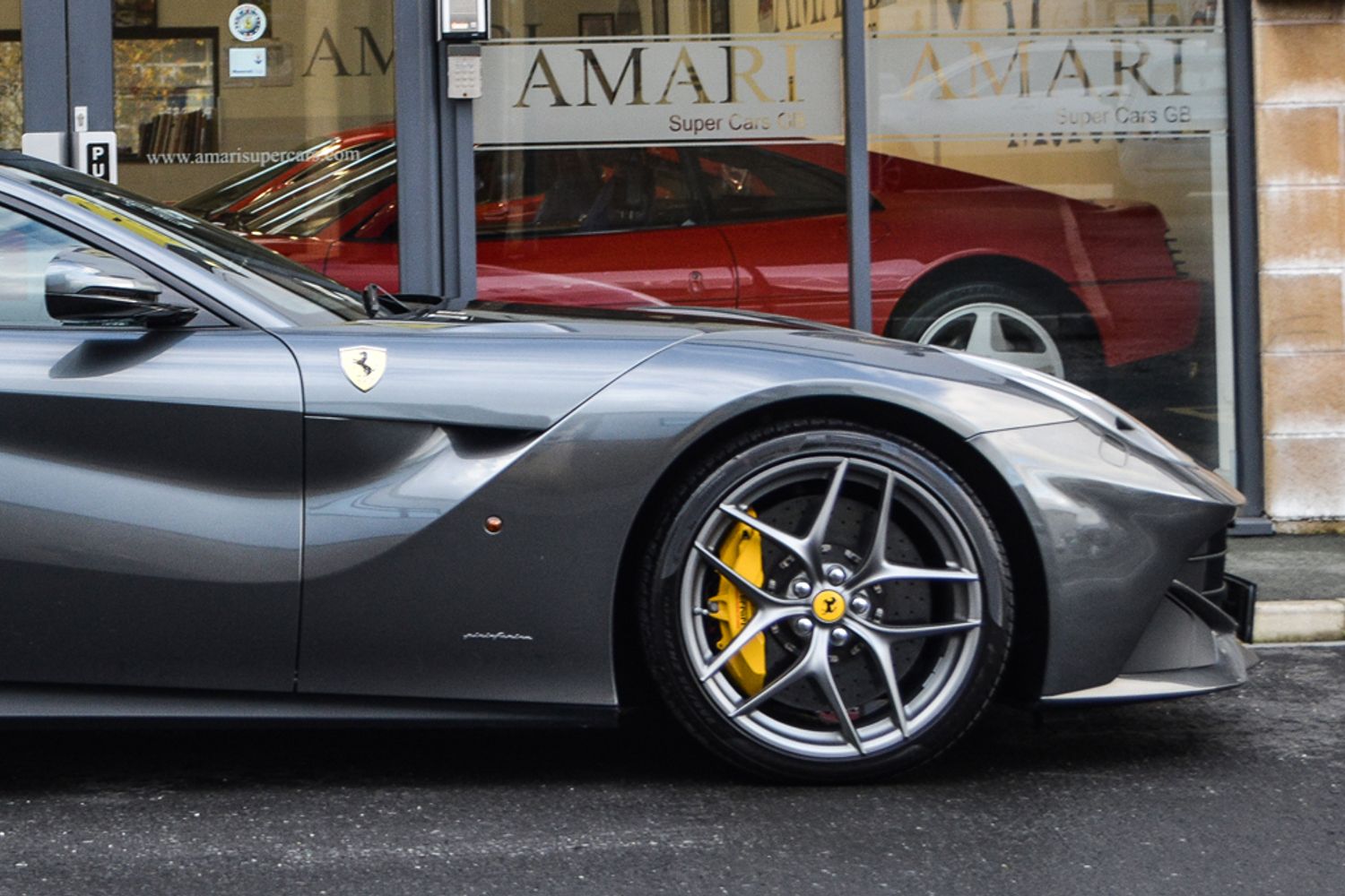 FERRARI F12 BERLINETTA COUPE 2dr Auto