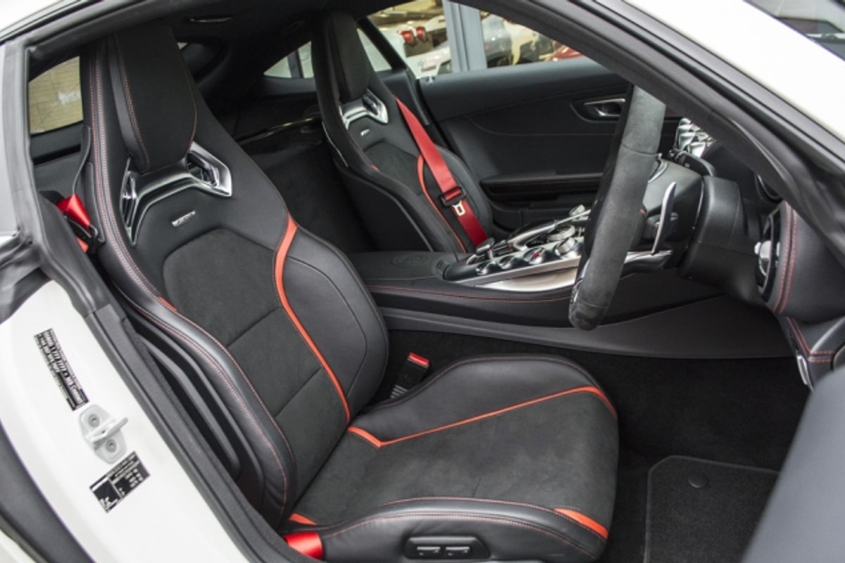 MERCEDES-BENZ AMG GT COUPE SPECIAL EDITIONS GT S Edition 1 Auto