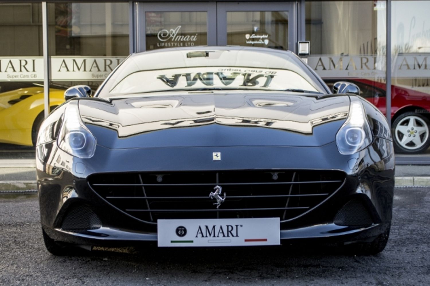 FERRARI CALIFORNIA CONVERTIBLE T Auto [HELE]