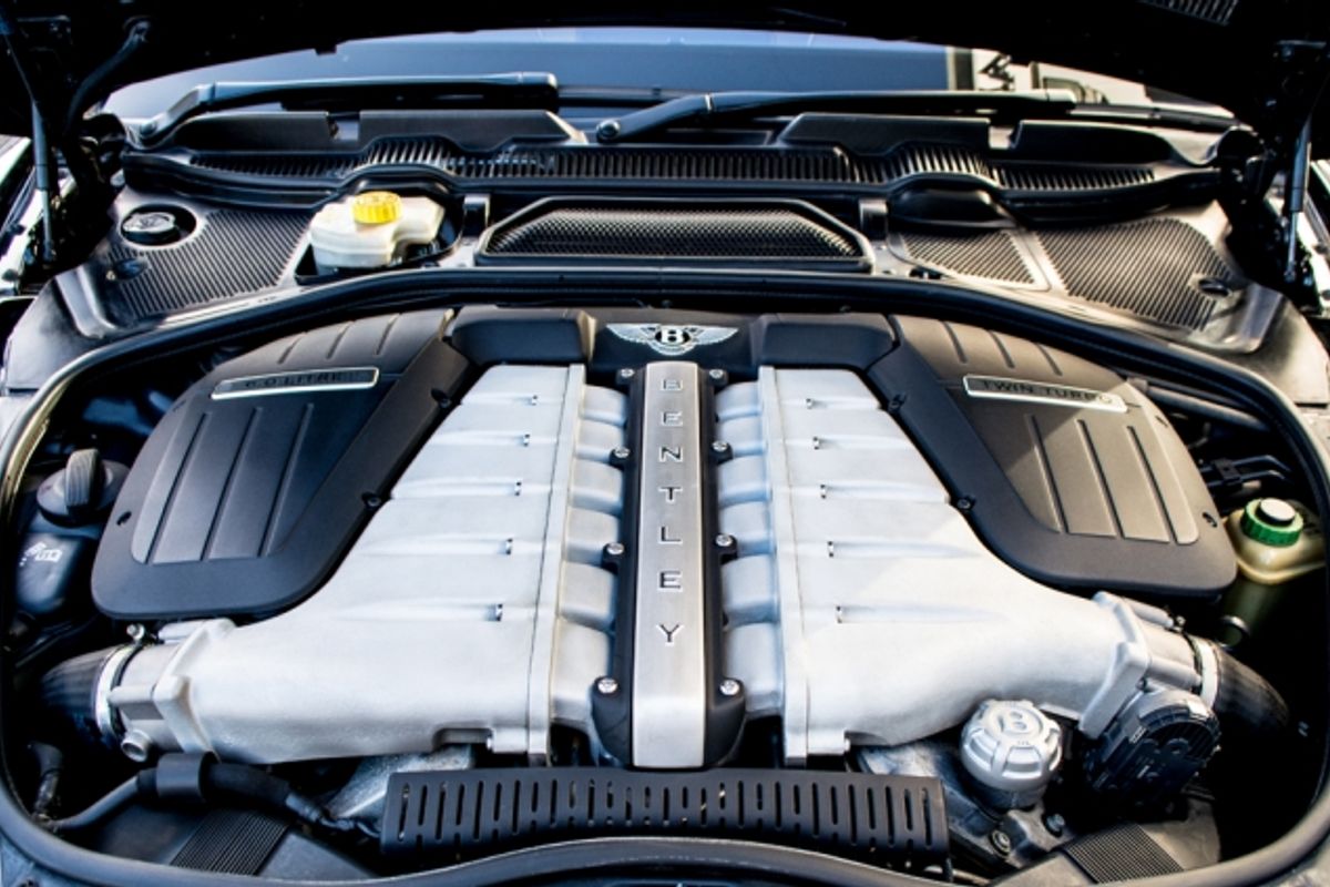 BENTLEY CONTINENTAL GTC CONVERTIBLE 6.0 W12 Auto