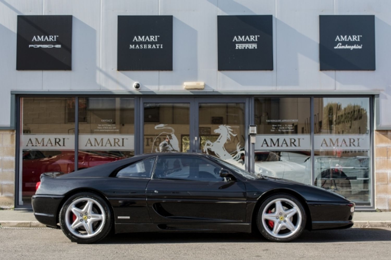 FERRARI F355 COUPE Berlinetta