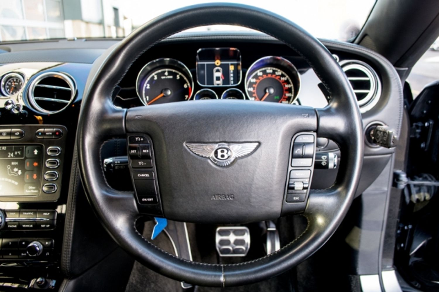 BENTLEY CONTINENTAL GTC CONVERTIBLE 6.0 W12 Auto