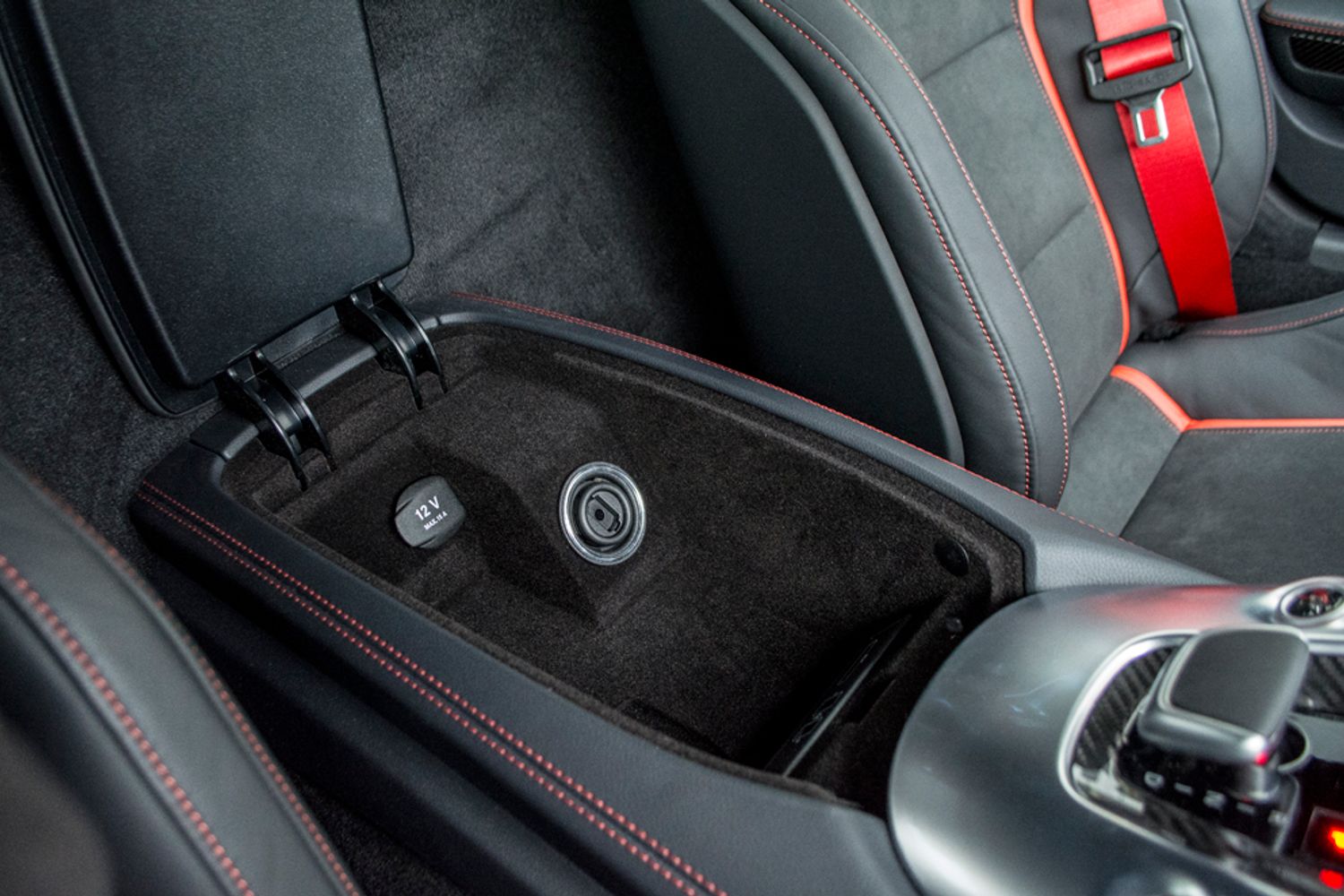 MERCEDES-BENZ AMG GT COUPE SPECIAL EDITIONS GT S Edition 1 Auto