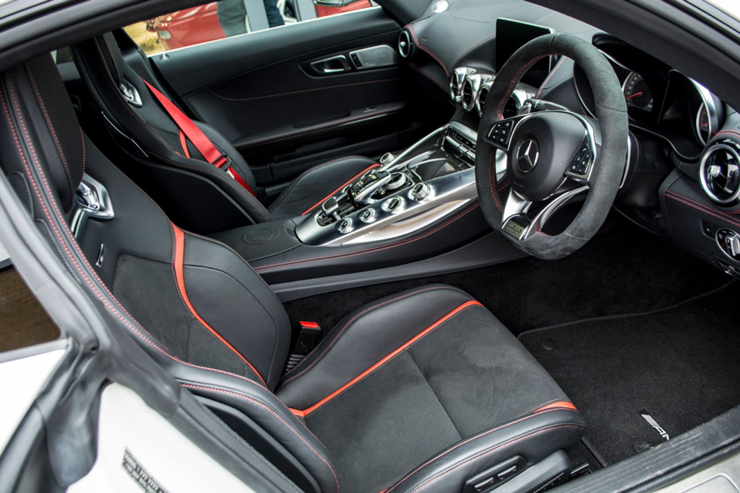 MERCEDES-BENZ AMG GT COUPE SPECIAL EDITIONS GT S Edition 1 Auto