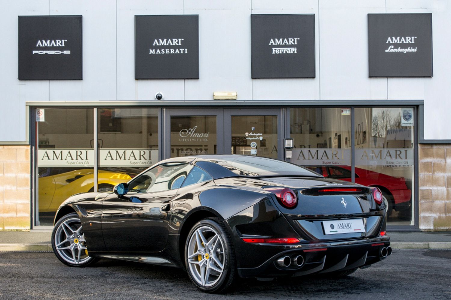 FERRARI CALIFORNIA CONVERTIBLE T Auto [HELE]