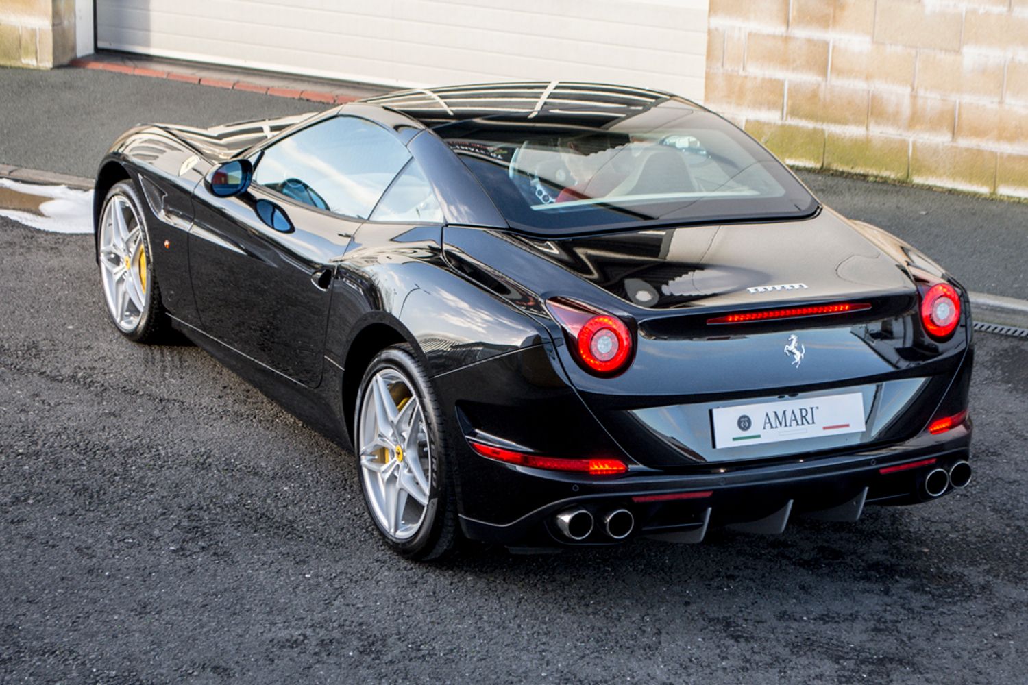 FERRARI CALIFORNIA CONVERTIBLE T Auto [HELE]