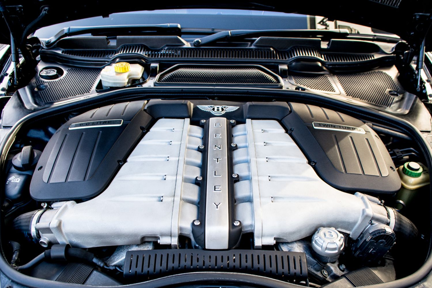 BENTLEY CONTINENTAL GTC CONVERTIBLE 6.0 W12 Auto