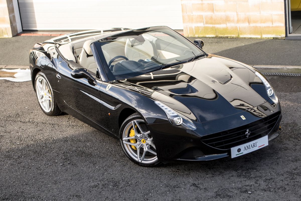 FERRARI CALIFORNIA CONVERTIBLE T Auto [HELE]