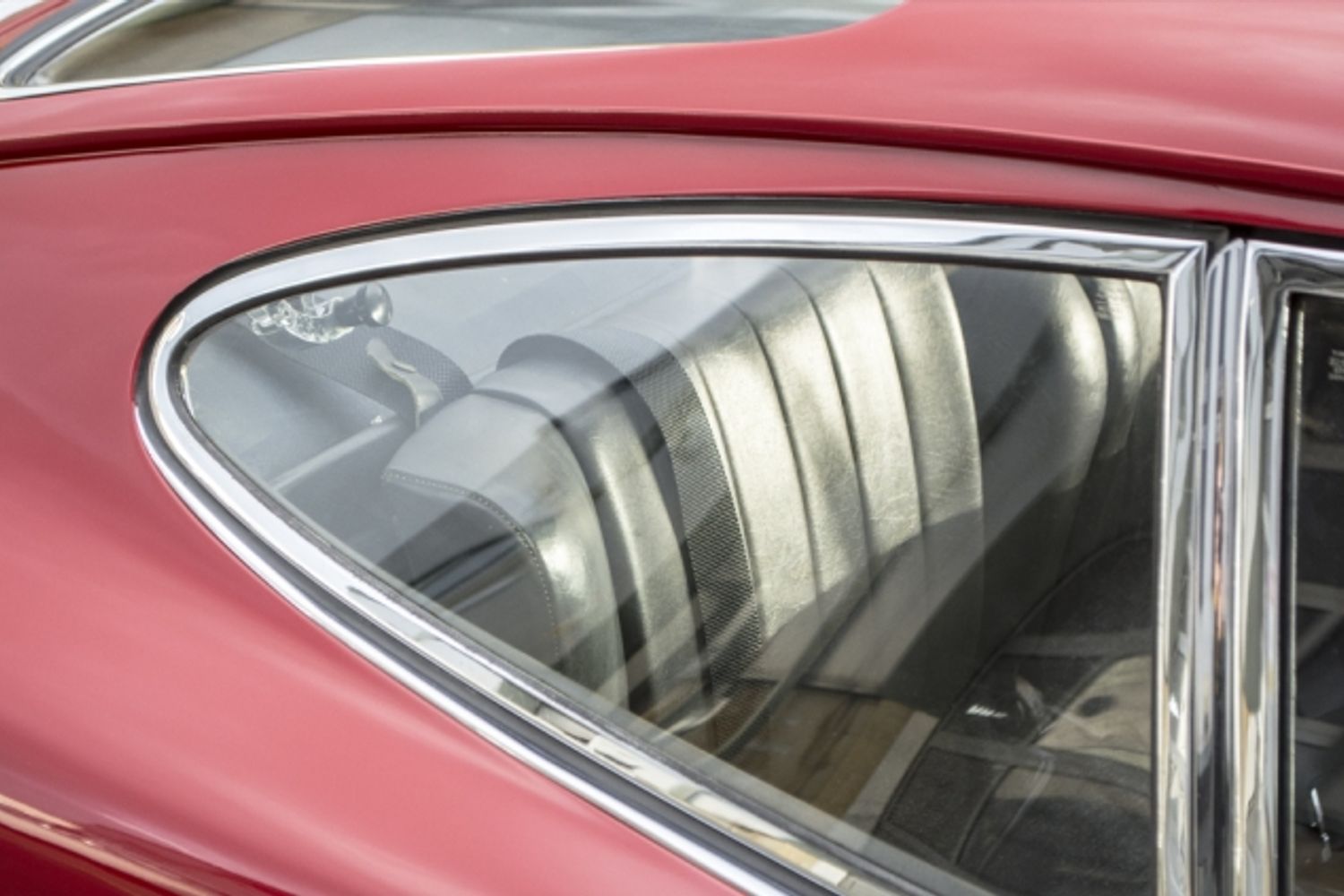 PORSCHE 911L Coupe Short Wheel Base