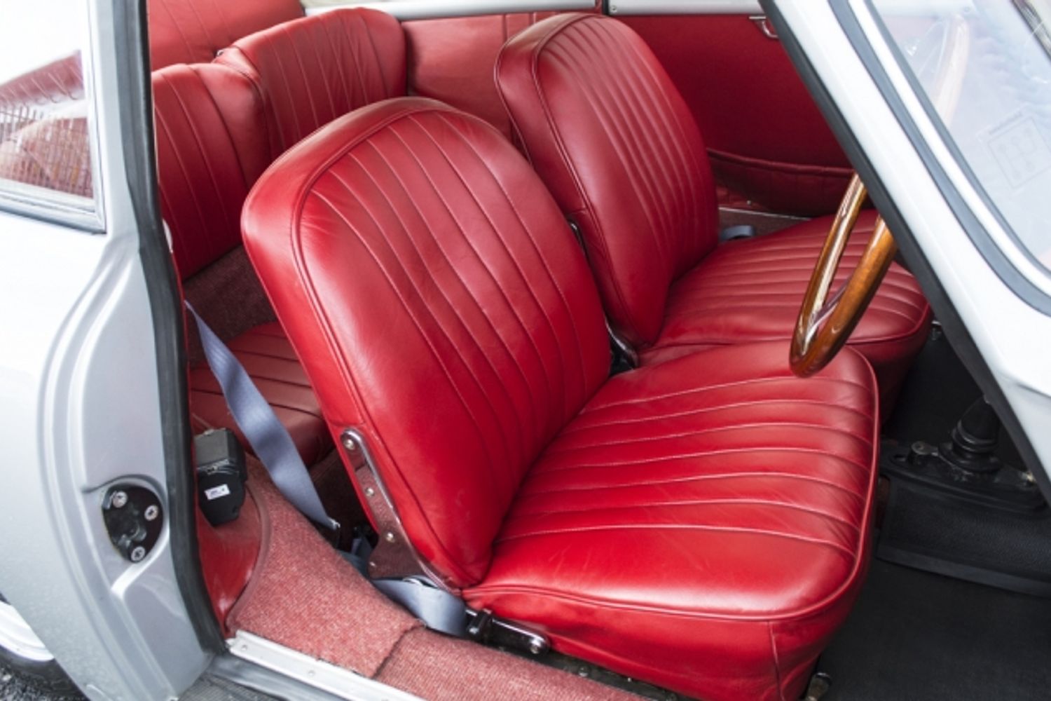 PORSCHE 356 B Series