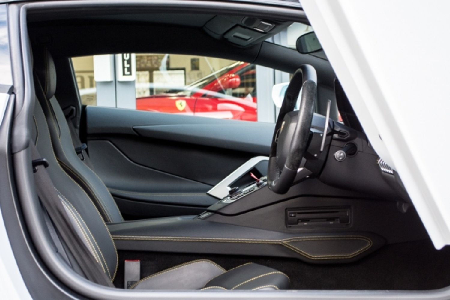 LAMBORGHINI AVENTADOR COUPE LP 700-4 ISR