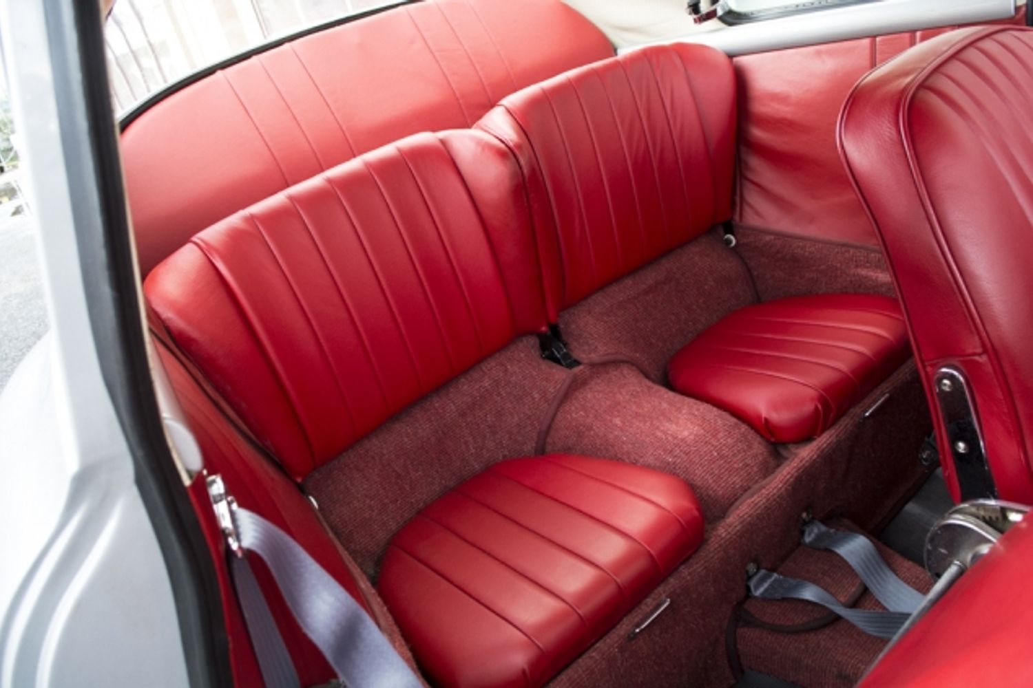 PORSCHE 356 B Series