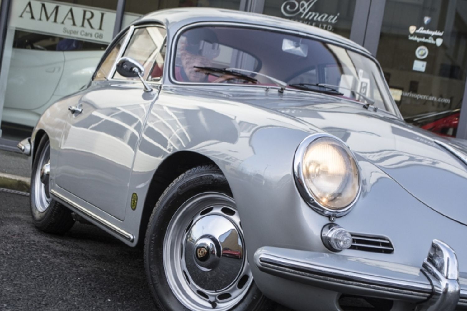 PORSCHE 356 B Series