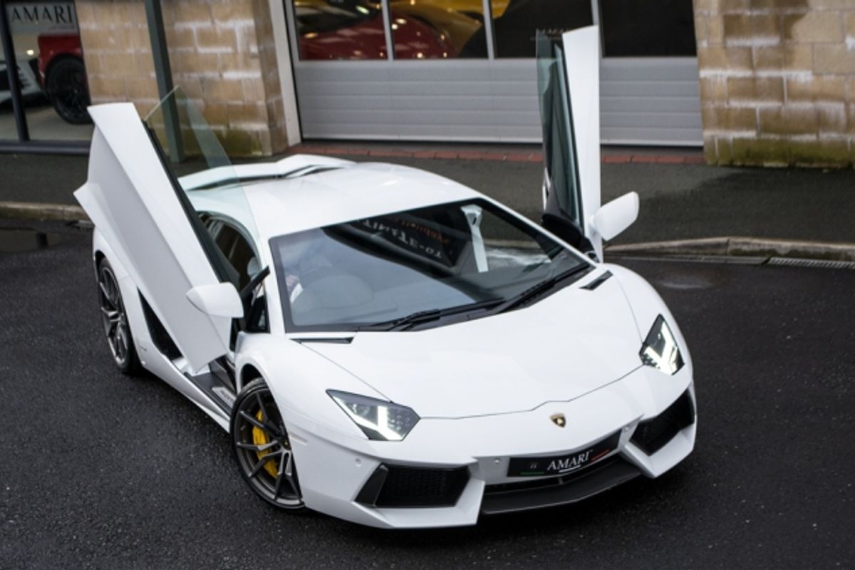 LAMBORGHINI AVENTADOR COUPE LP 700-4 ISR
