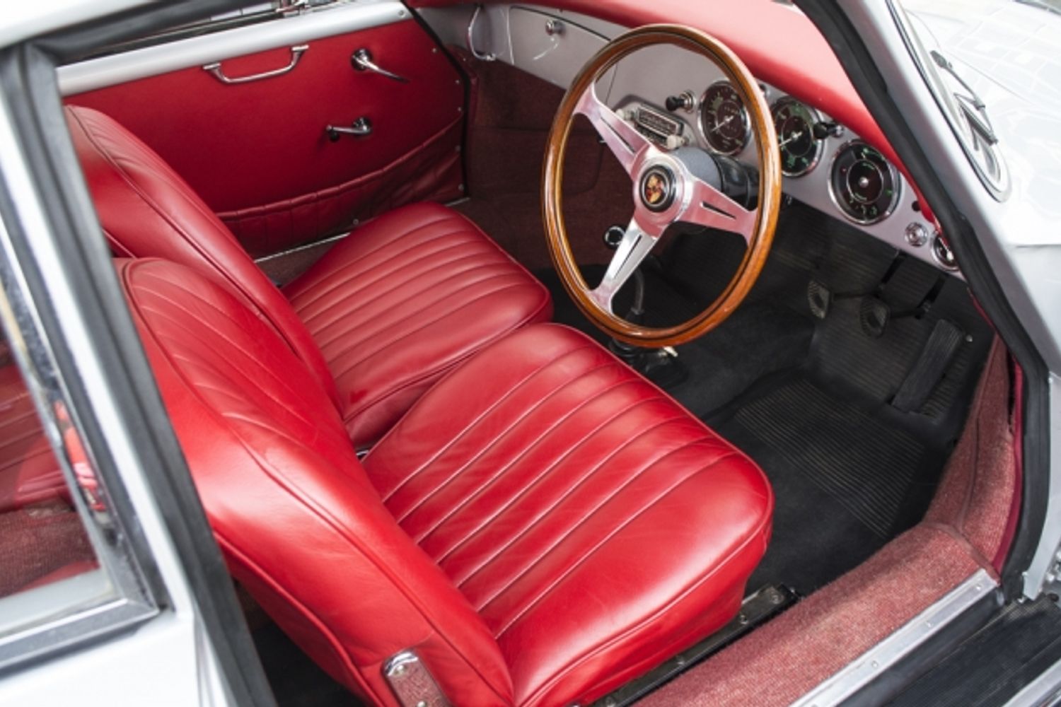 PORSCHE 356 B Series
