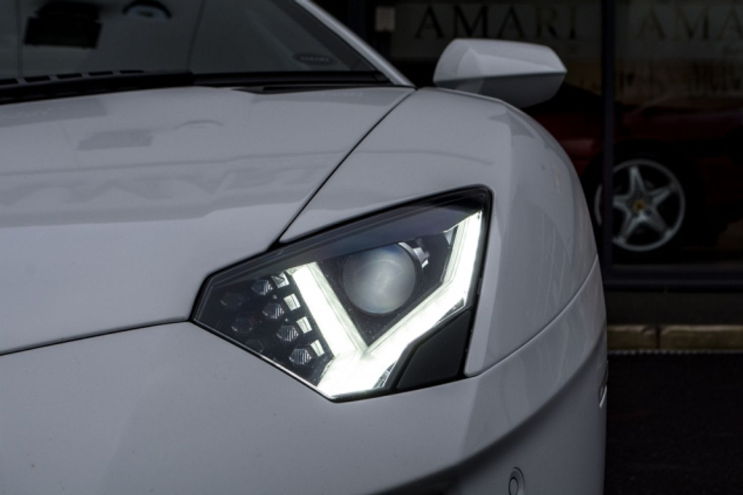 LAMBORGHINI AVENTADOR COUPE LP 700-4 ISR