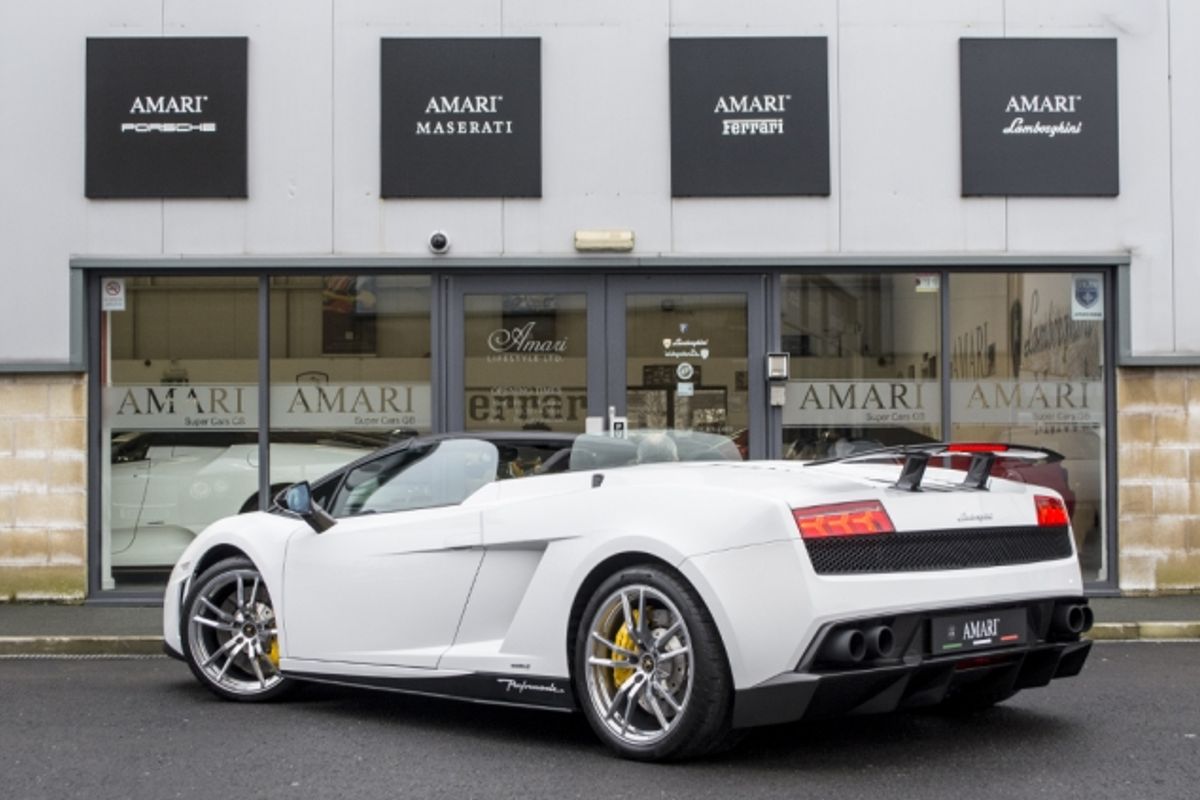 LAMBORGHINI LP570-4 Gallardo Spyder Performante E-Gear