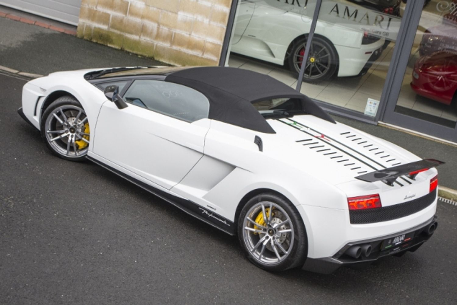 LAMBORGHINI LP570-4 Gallardo Spyder Performante E-Gear
