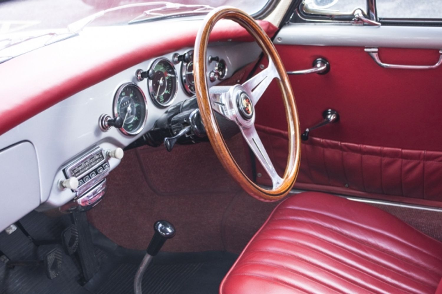 PORSCHE 356 B Series