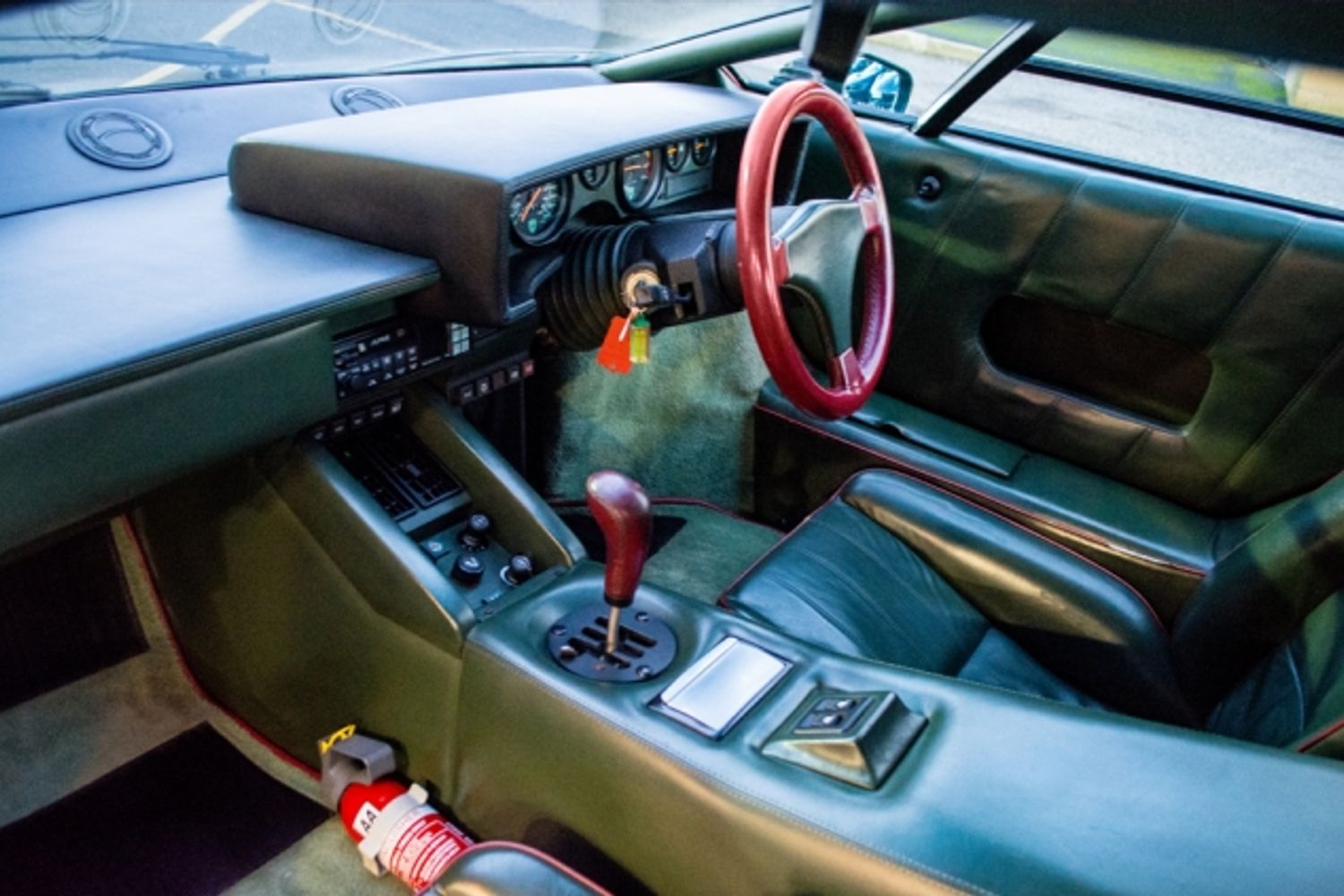 LAMBORGHINI Countach 25th Anniversary