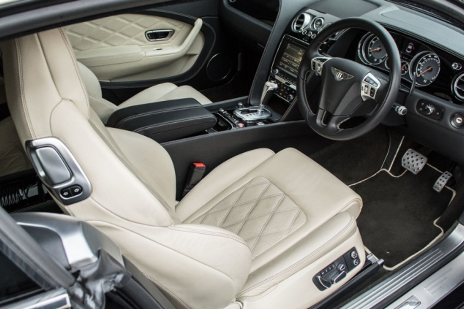BENTLEY CONTINENTAL GT COUPE 6.0 W12 [E85] Mulliner Driving Spec Auto