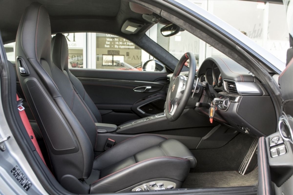 PORSCHE 911 [991] Turbo Coupe Special Editions S GB Edition PDK '1 of 40'