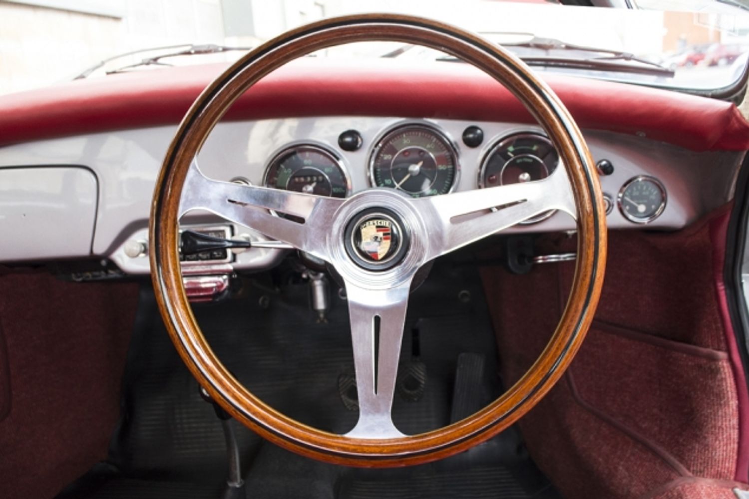 PORSCHE 356 B Series