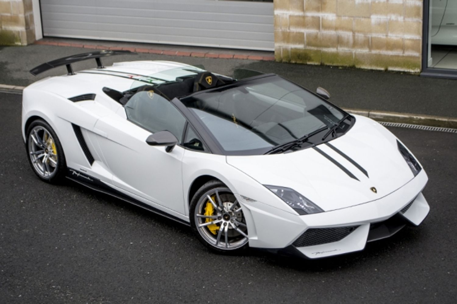 LAMBORGHINI LP570-4 Gallardo Spyder Performante E-Gear