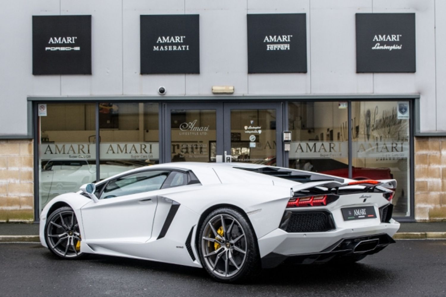 LAMBORGHINI AVENTADOR COUPE LP 700-4 ISR
