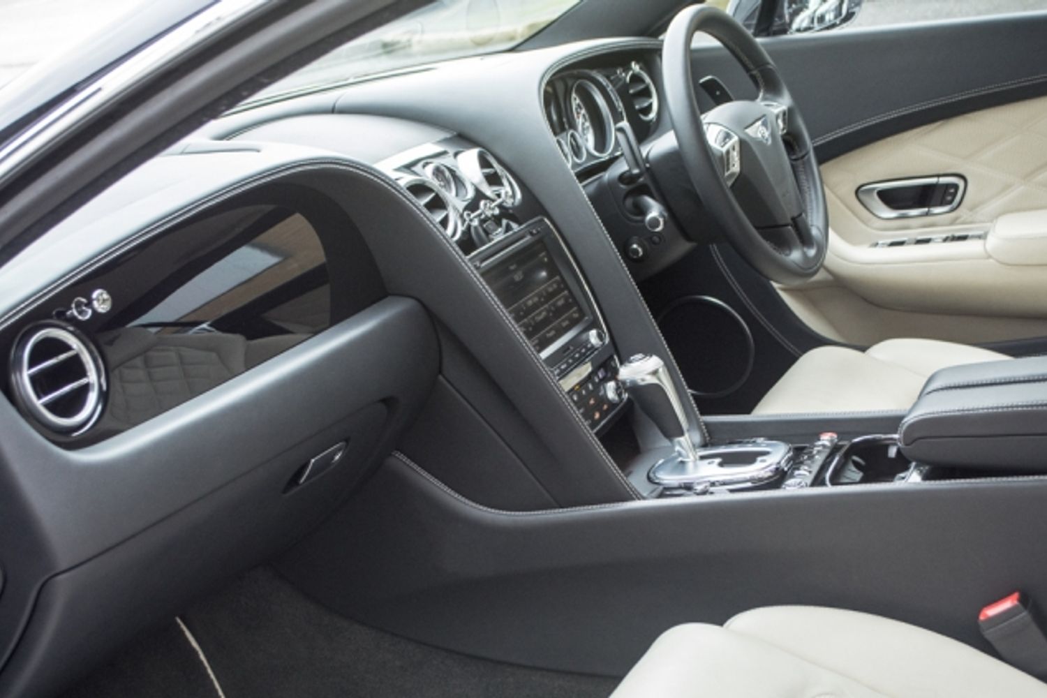 BENTLEY CONTINENTAL GT COUPE 6.0 W12 [E85] Mulliner Driving Spec Auto