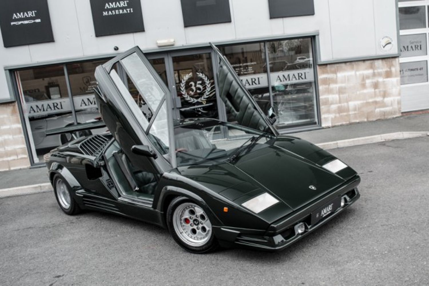 LAMBORGHINI Countach 25th Anniversary