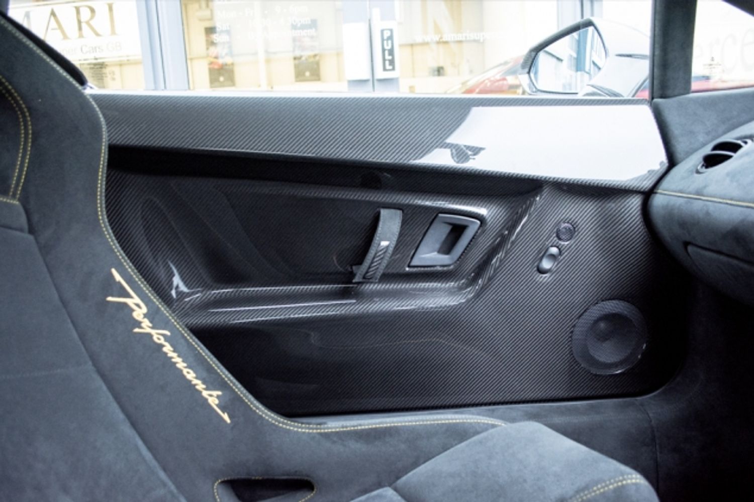 LAMBORGHINI LP570-4 Gallardo Spyder Performante E-Gear