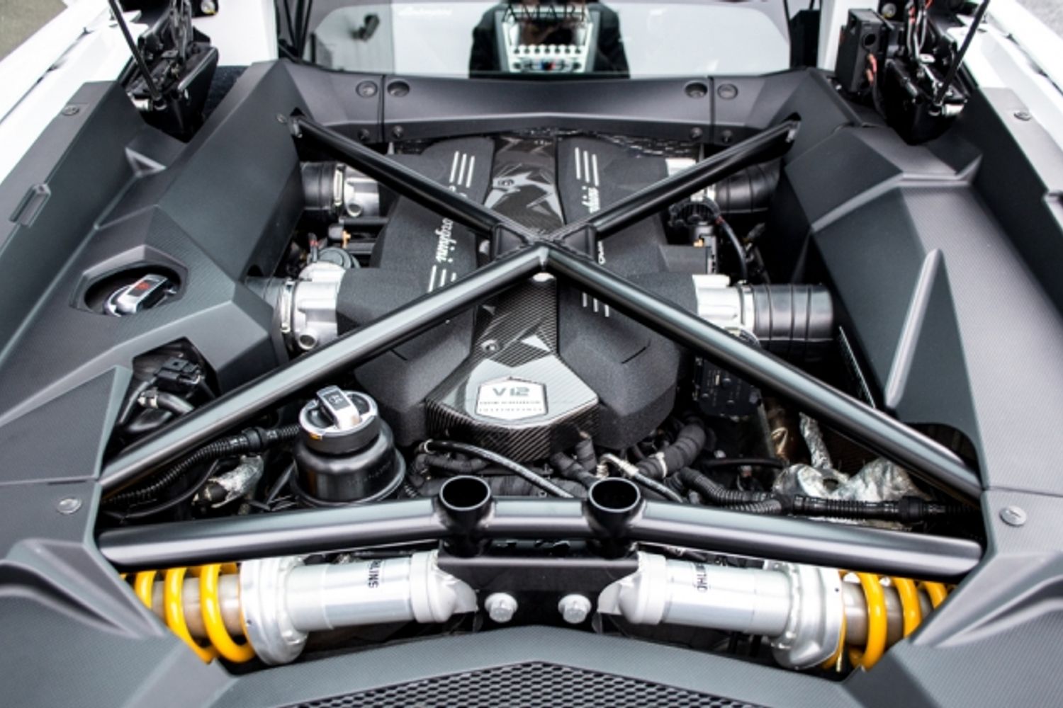 LAMBORGHINI AVENTADOR COUPE LP 700-4 ISR