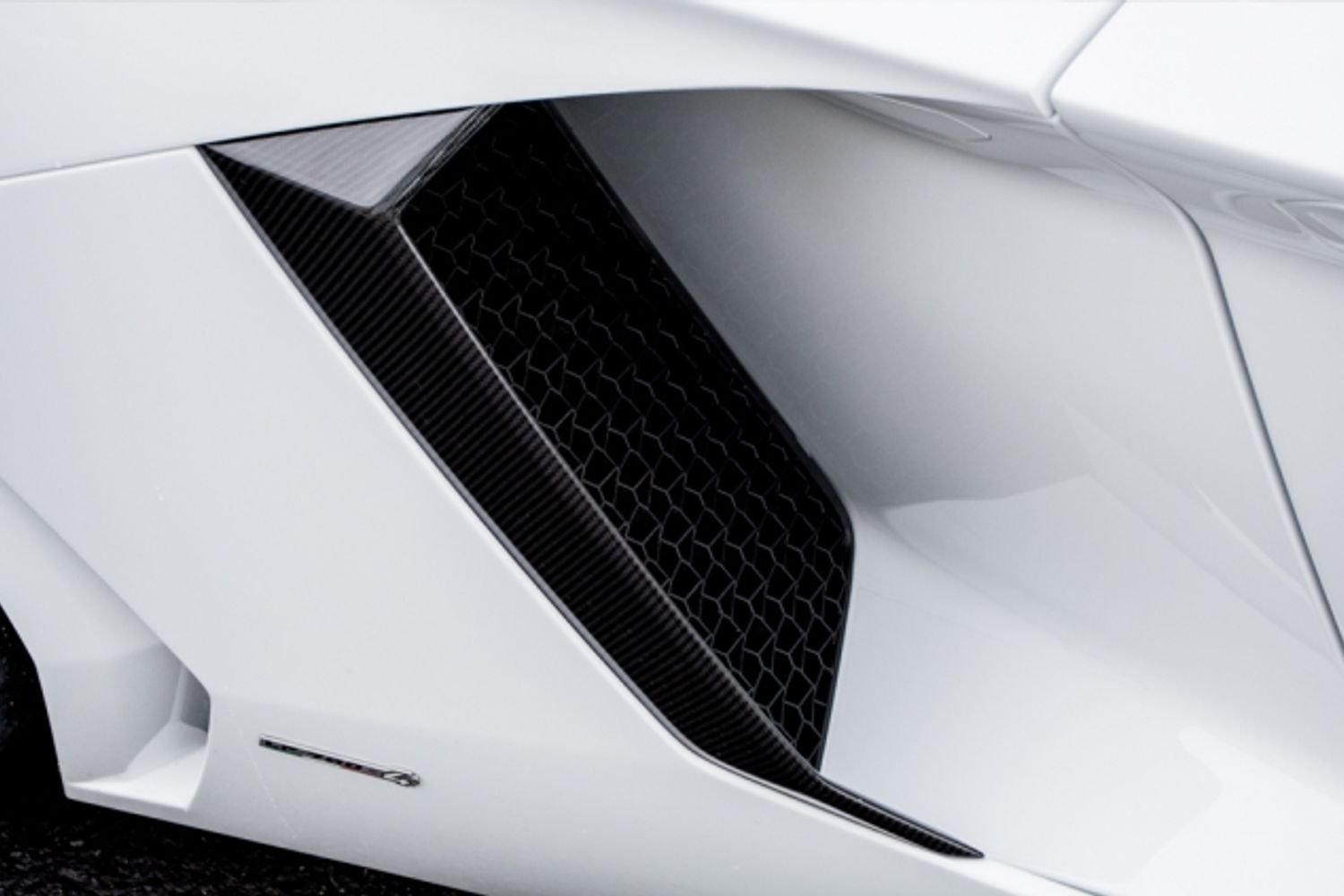 LAMBORGHINI AVENTADOR COUPE LP 700-4 ISR