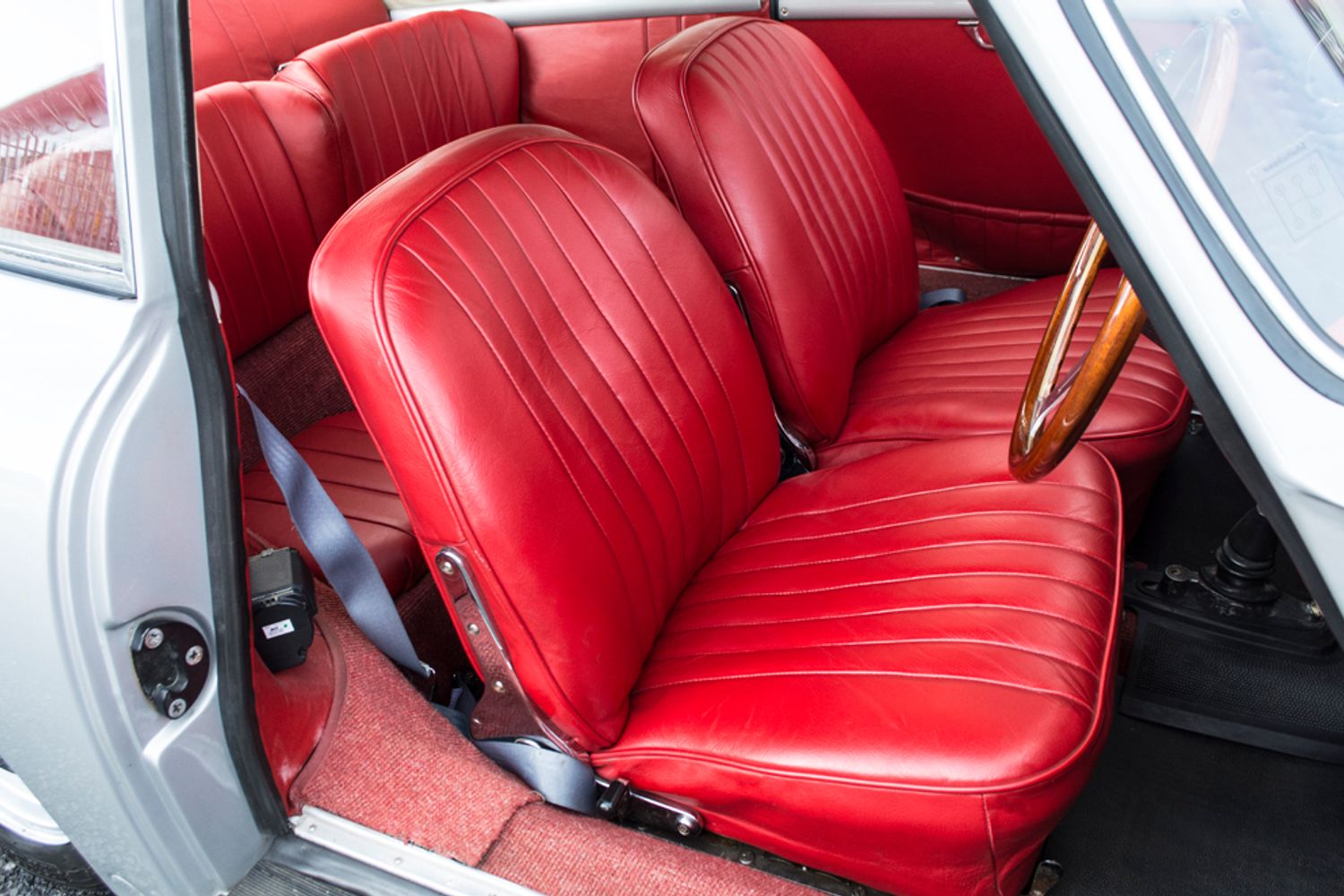 PORSCHE 356 B Series