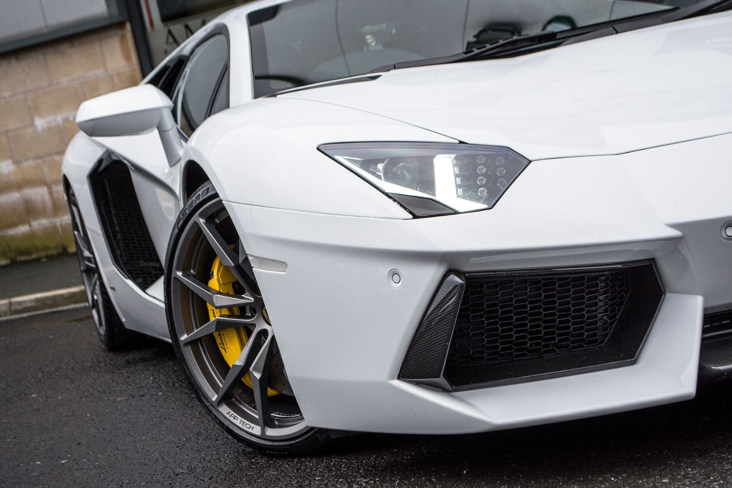 LAMBORGHINI AVENTADOR COUPE LP 700-4 ISR