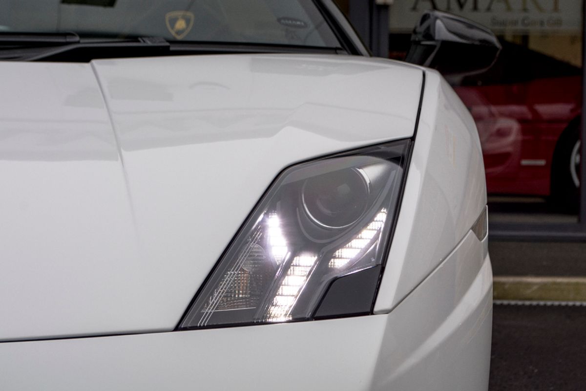 LAMBORGHINI LP570-4 Gallardo Spyder Performante E-Gear