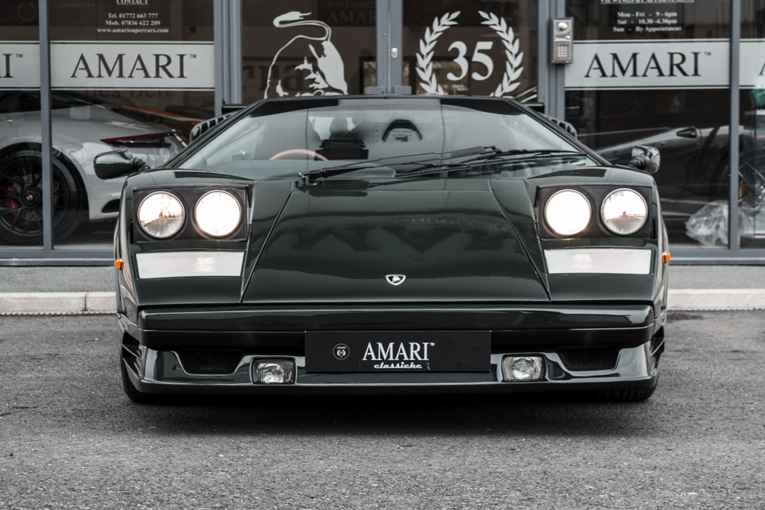 LAMBORGHINI Countach 25th Anniversary