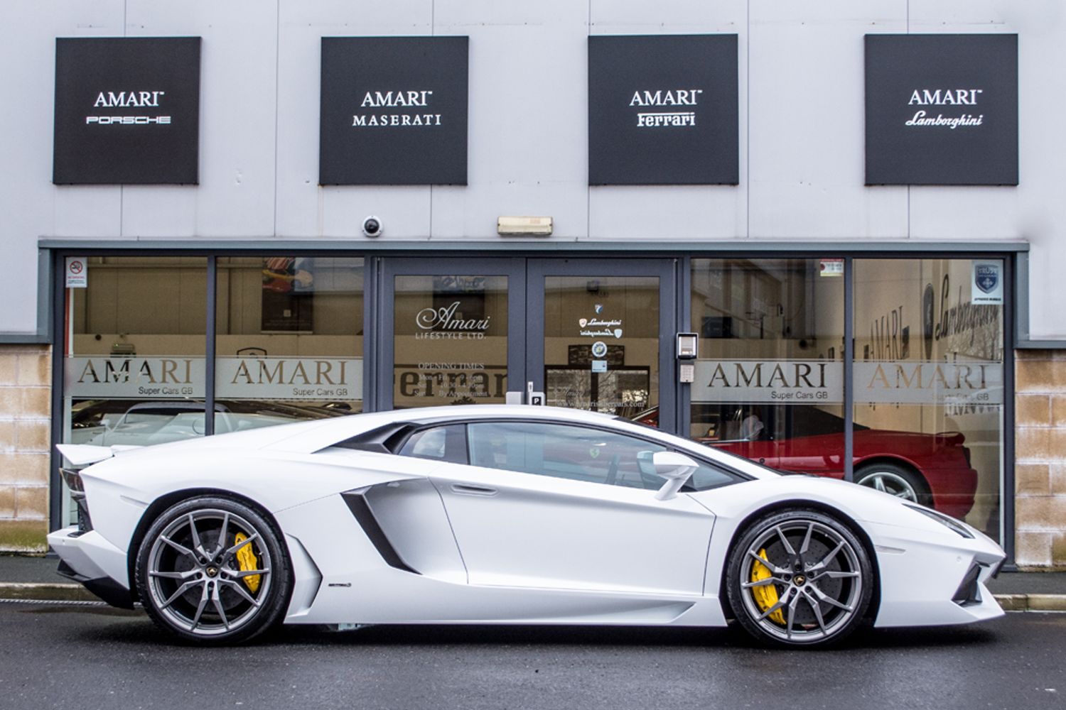 LAMBORGHINI AVENTADOR COUPE LP 700-4 ISR