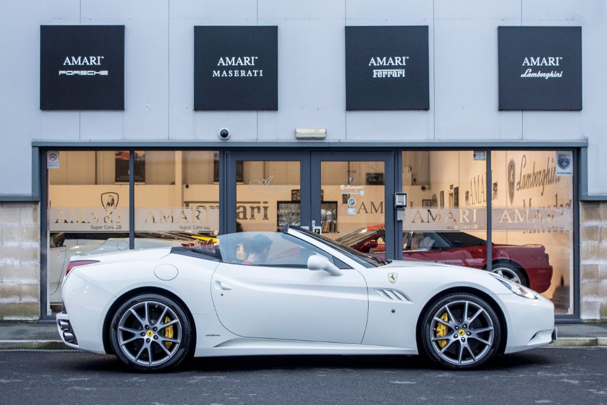 FERRARI CALIFORNIA CONVERTIBLE 2+ F1