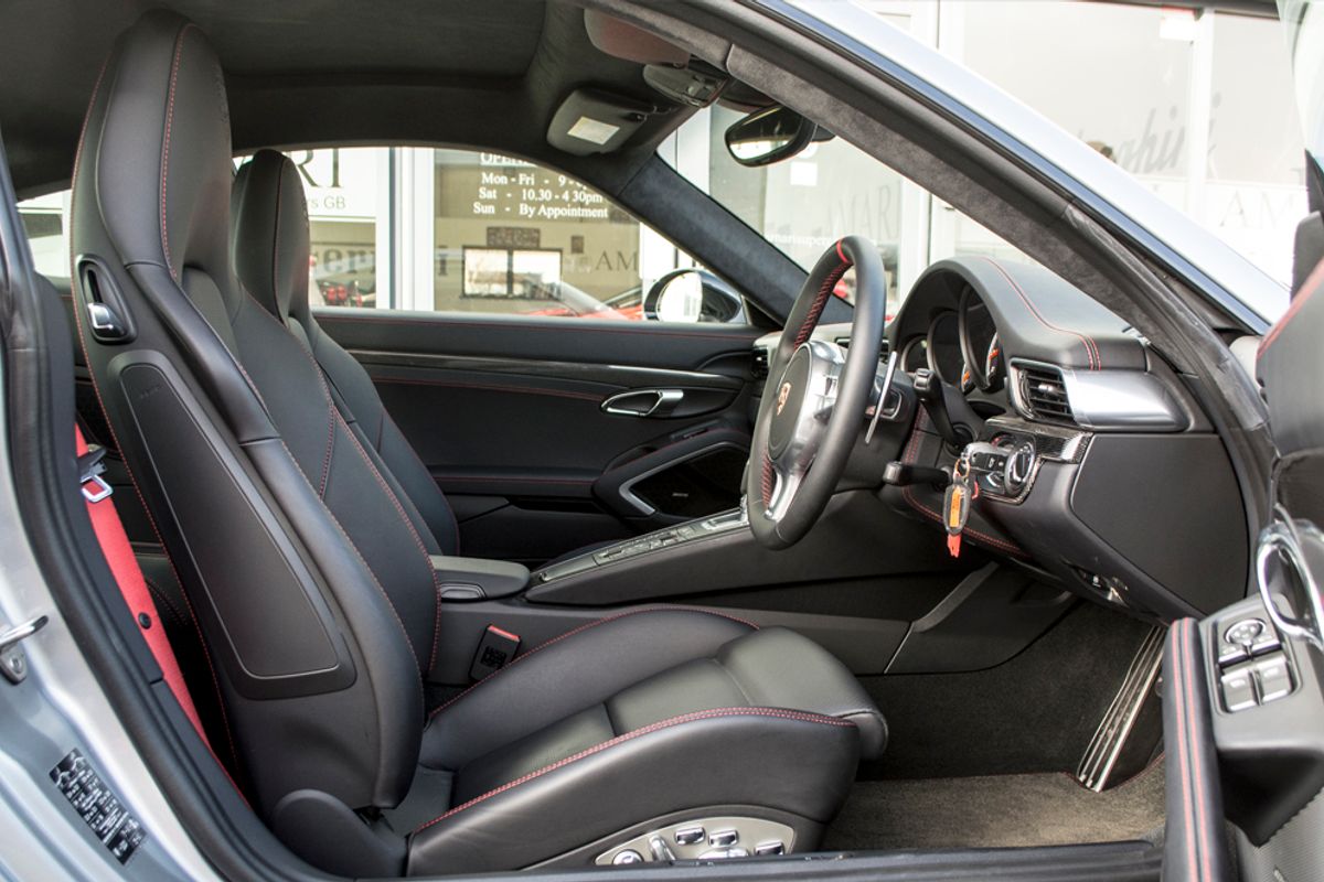 PORSCHE 911 [991] Turbo Coupe Special Editions S GB Edition PDK '1 of 40'