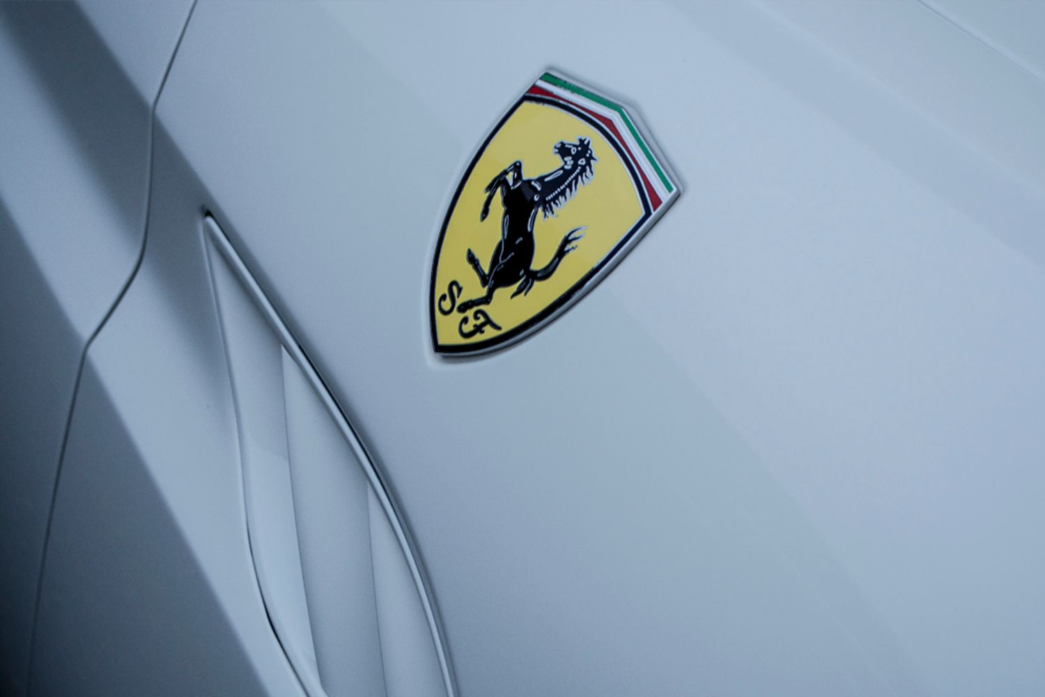 FERRARI CALIFORNIA CONVERTIBLE 2+ F1