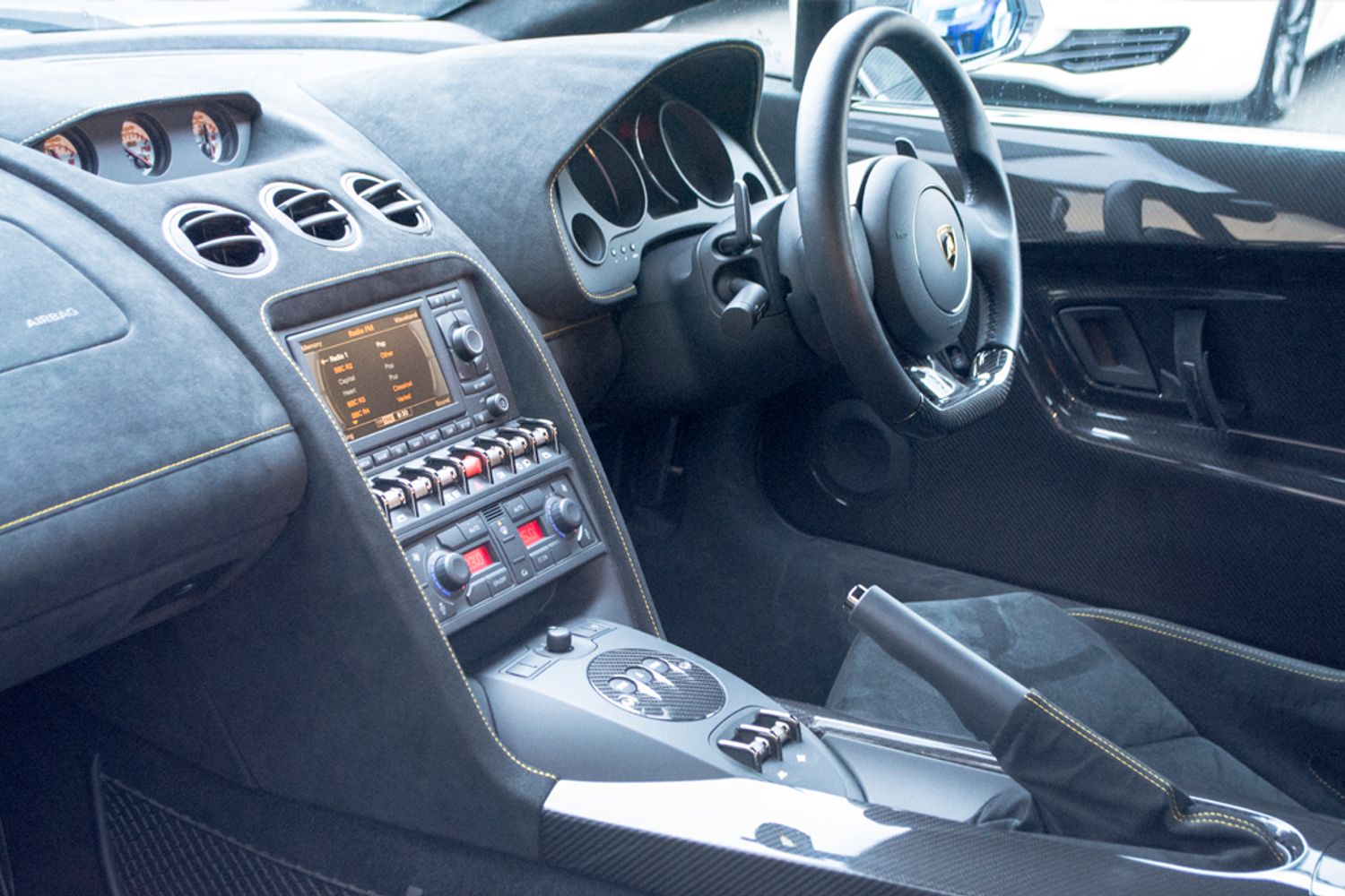 LAMBORGHINI LP570-4 Gallardo Spyder Performante E-Gear
